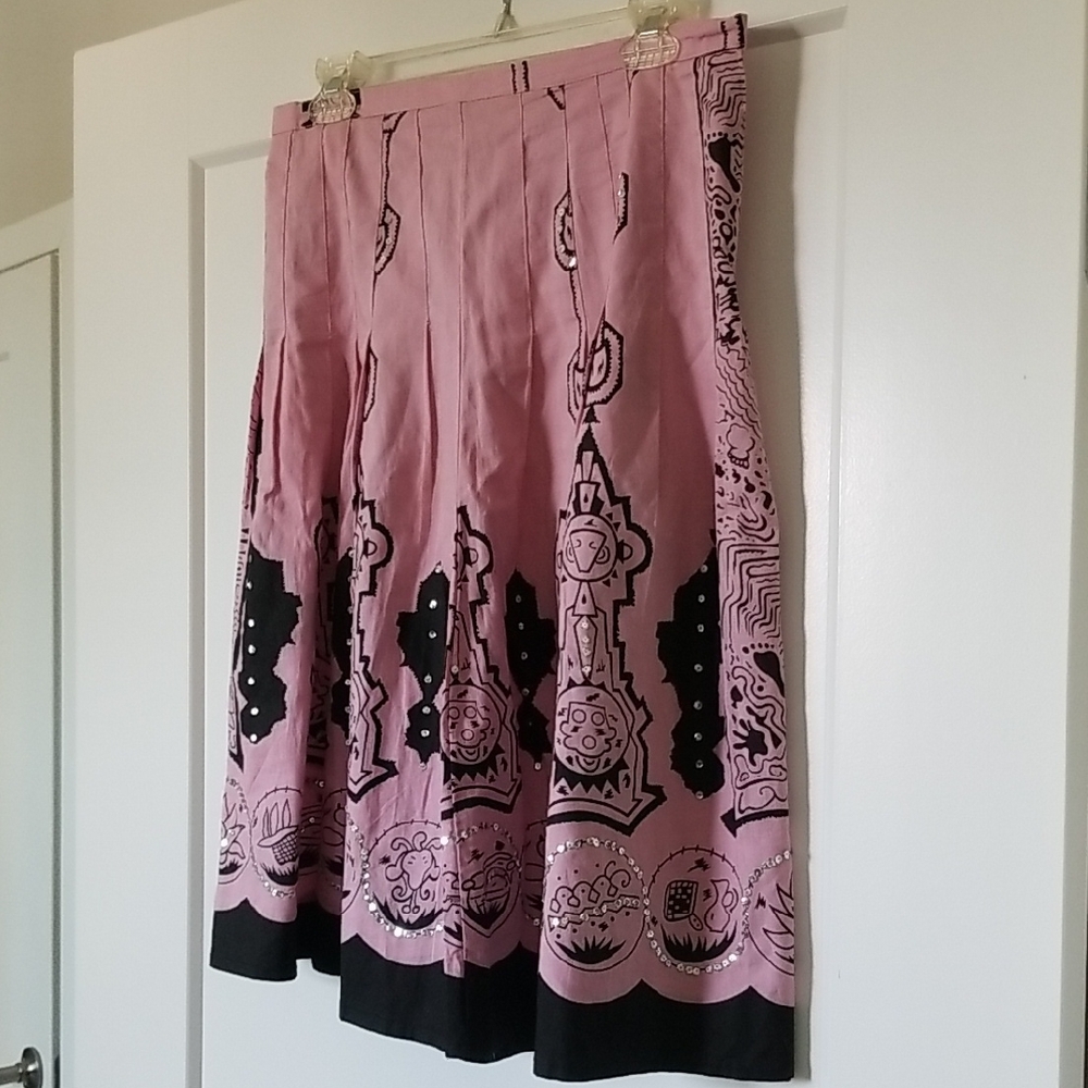 Andrew & Co. Sequined Print Pleated Skirt Size S